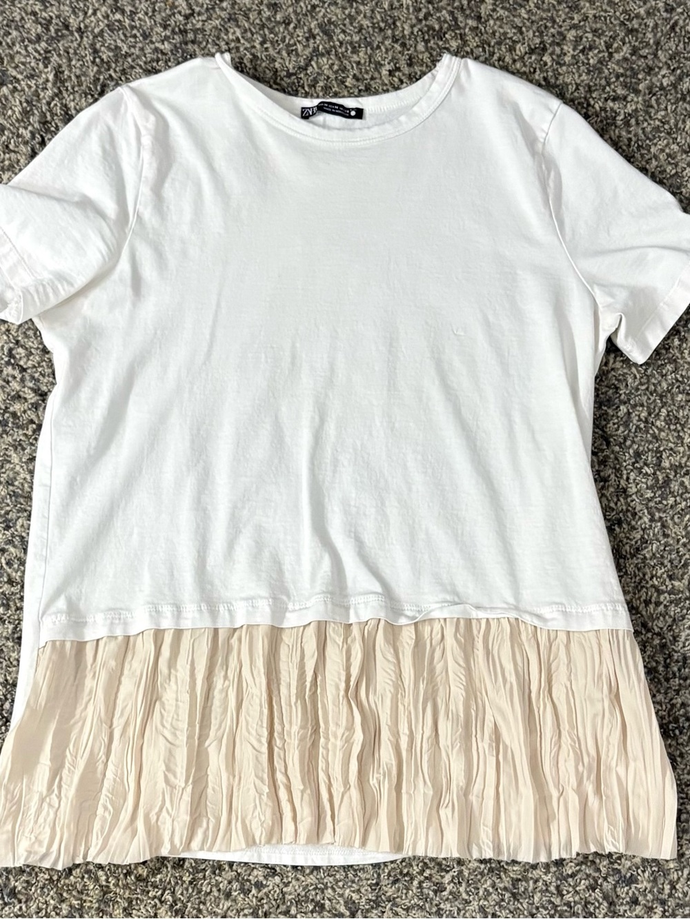Zara White Short Sleeve Tee with Cream Pleated Hem Panel